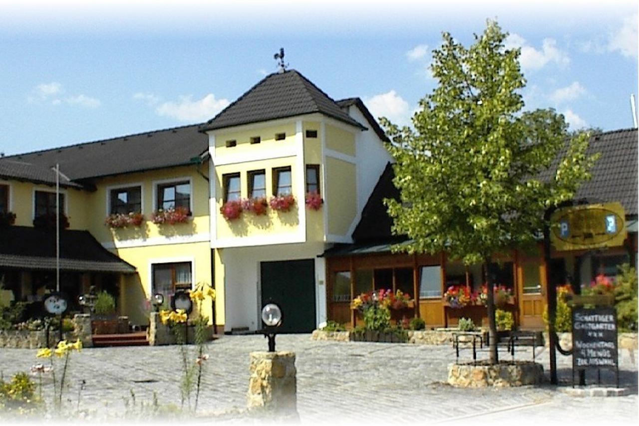 Dorfmeister Business Hotel B&B Weikersdorf am Steinfelde Exterior photo